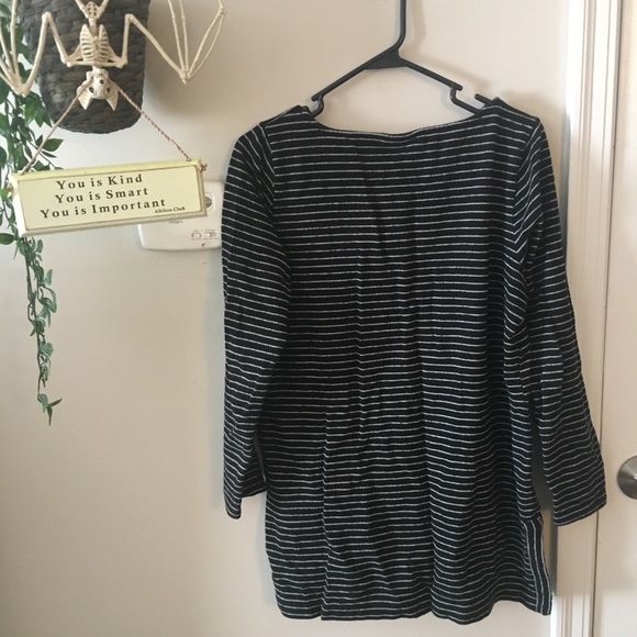 Black and White Stripped Tunic - Picture 2 of 3